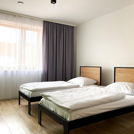 Tanie Noclegi Gliwice - Apartamenty Lowicka 28 Eksteriør bilde